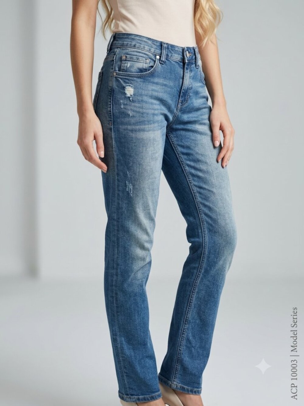 ACP  Women's Blue  Distressed Jeans straight fit size 30